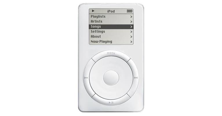 2001 年第一代 iPod 與轉盤